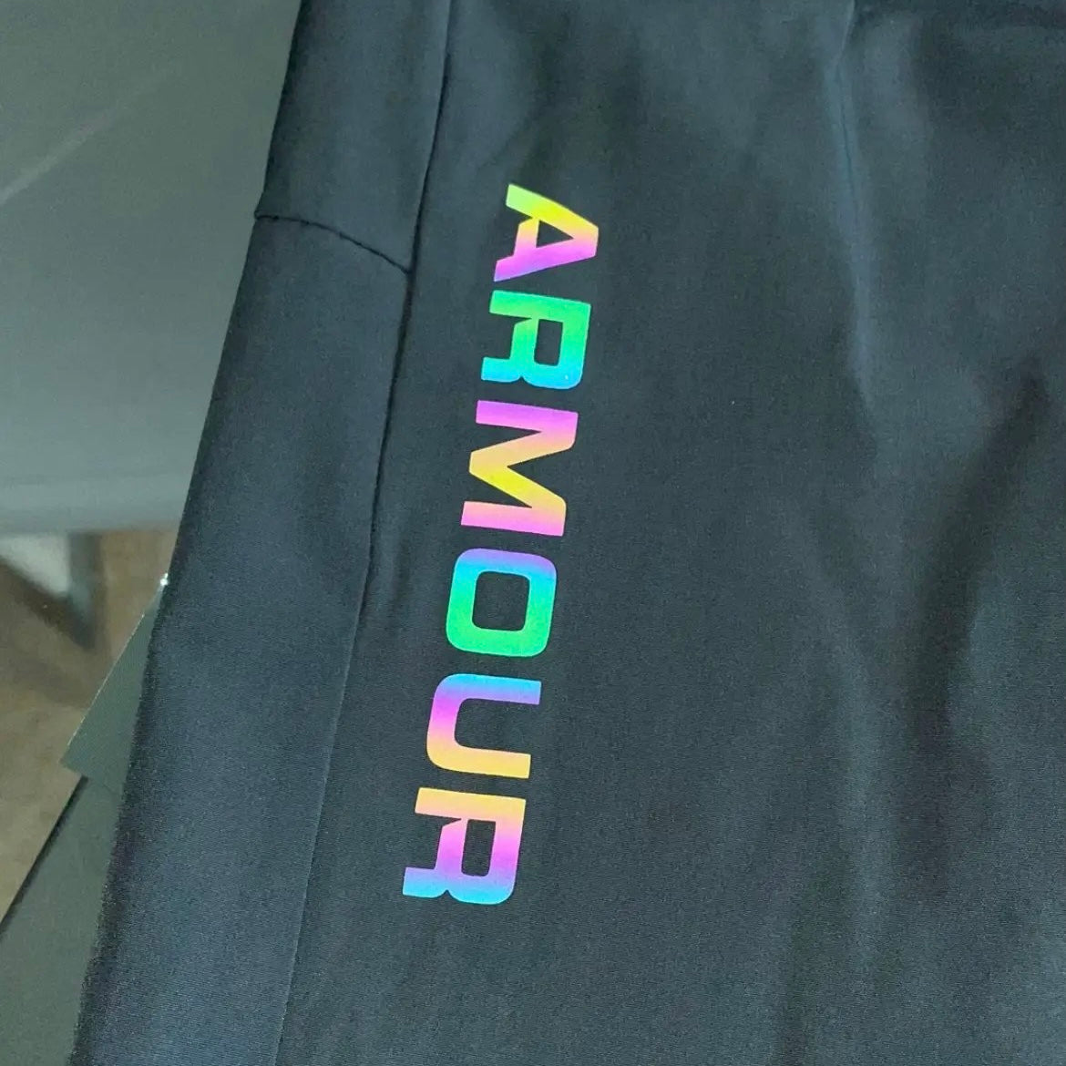 UNDER ARMOR NOIR