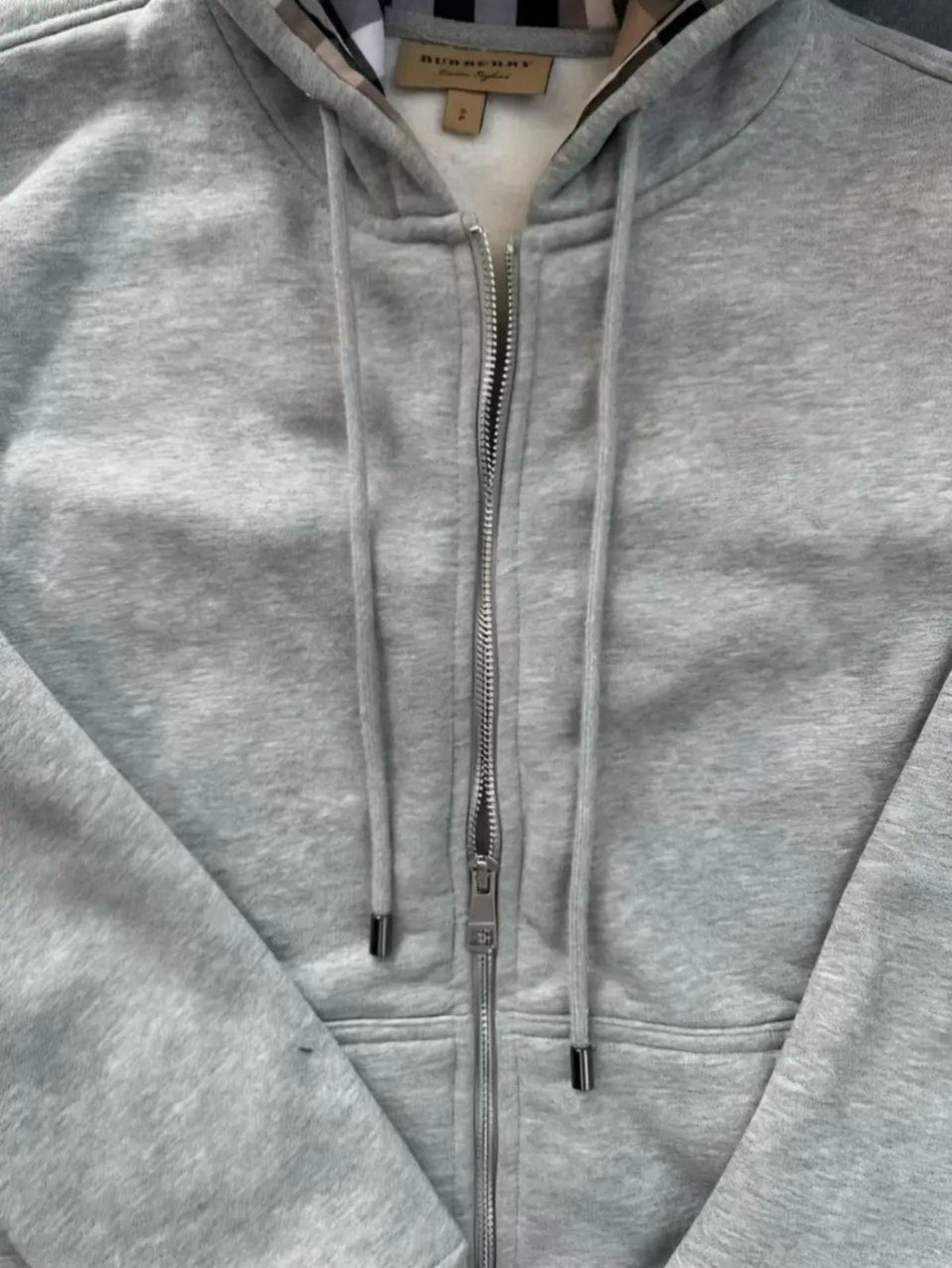 BURBURY ZIP UP