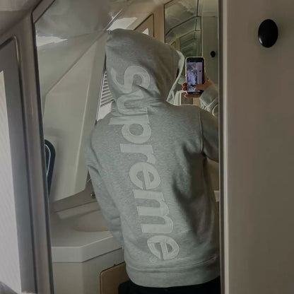 SUPREME HOODIE