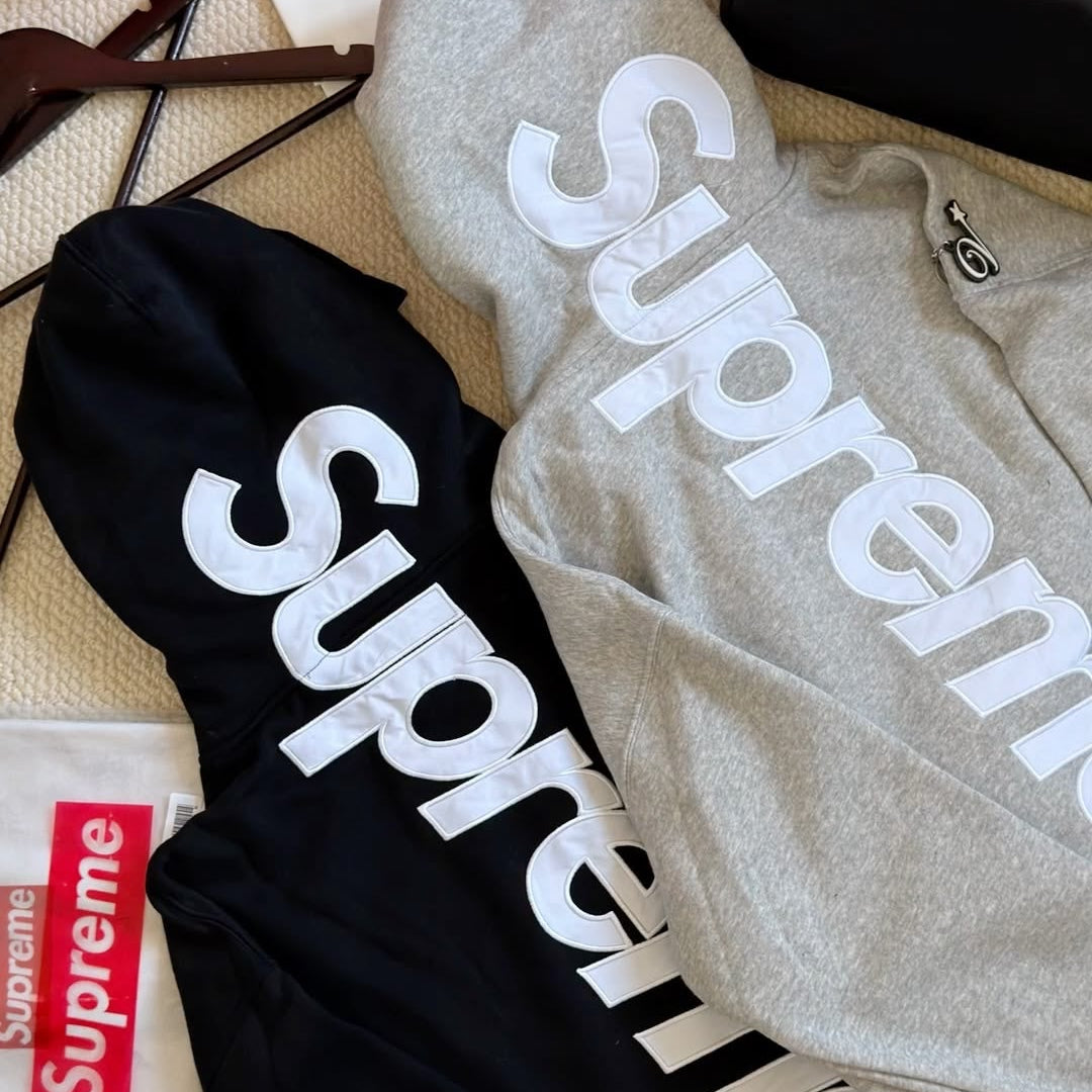 SUPREME HOODIE